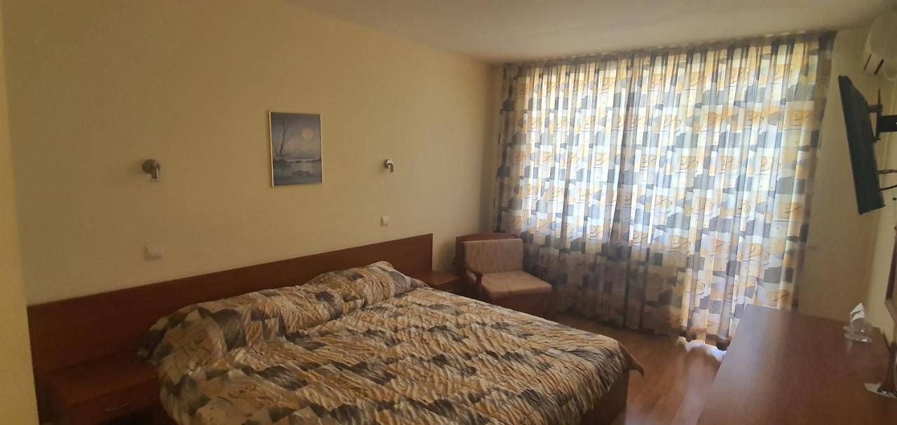 Diamond Hotel Primorsko Dış mekan fotoğraf