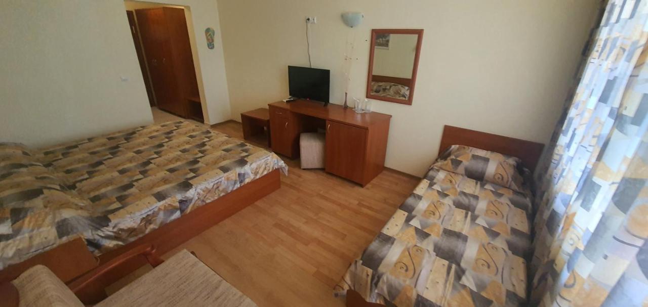 Diamond Hotel Primorsko Dış mekan fotoğraf