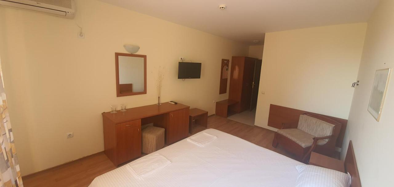 Diamond Hotel Primorsko Dış mekan fotoğraf