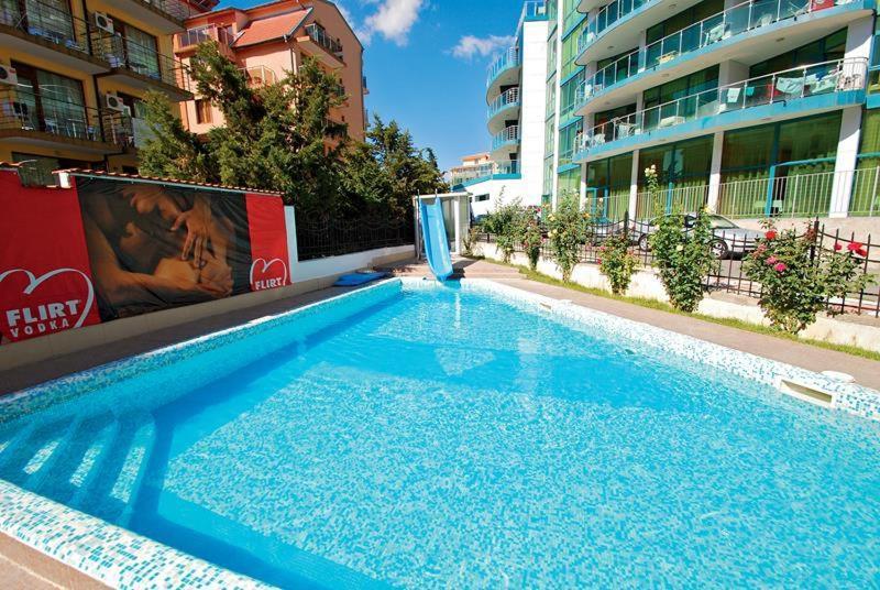 Diamond Hotel Primorsko Dış mekan fotoğraf